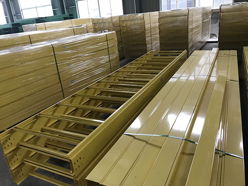 橋架生產(chǎn)車間