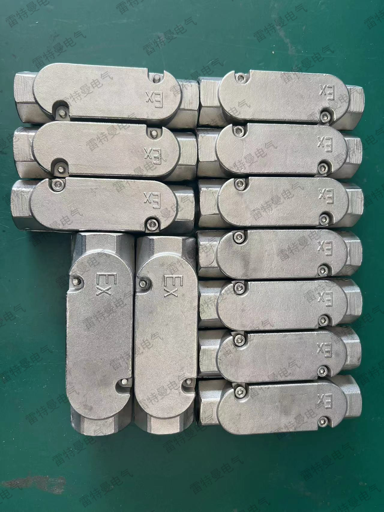 304不銹鋼對夾式防爆穿線盒